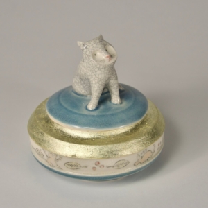 Kitty Kontainer, Porcelain, 18K Gold Leaf. Wheel thrown with hand built cat. 4.5 x 4.5 x 4 inches