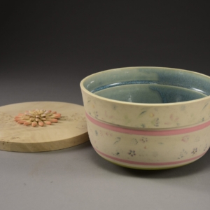 Dilliah Dalliah Bowl with lid. Porcelain, Underglaze, Glaze, Boxelder Wood Lid. 7 x 7 x 5.5 inches.  &copy;Julia Mulligan